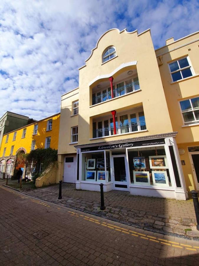 Stylish Flat In Central Tenby & Free Parking Εξωτερικό φωτογραφία